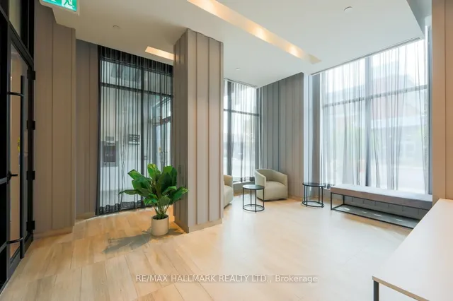 Additional image 12 of 1630 Queen St Unit 220