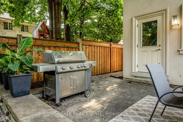 Additional image 42 of 33 Shadwick Dr