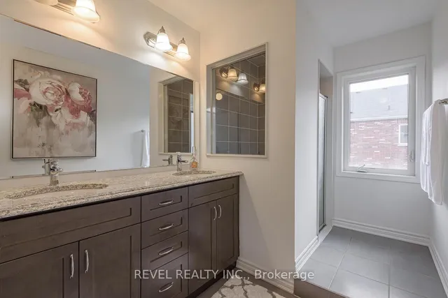 Additional image 16 of 9 Lothbury Dr