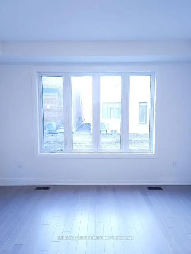 Additional image 8 of 1459 Whitock Ave