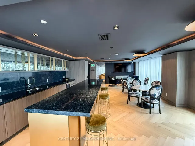 Additional image 32 of 405 Dundas St Unit 810