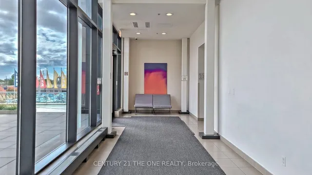 Additional image 38 of 29 Singer Crt Unit 1011