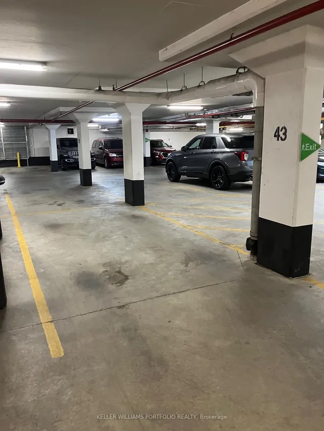 Additional image 19 of 252 Royal York Rd Unit 212