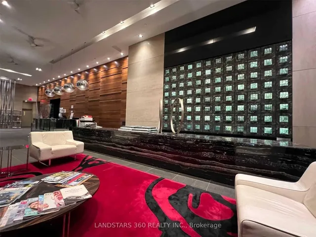 Additional image 4 of 80 John St Unit 2803