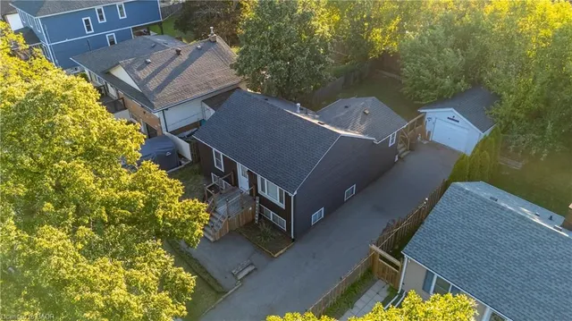 Additional image 19 of 318 East 43rd St