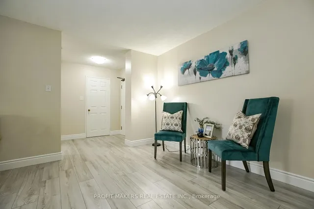 Additional image 8 of 5 Lisa St Unit 306