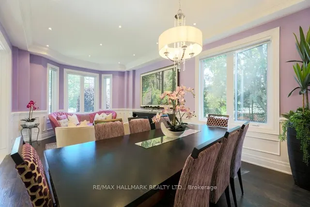 Additional image 7 of 44 Scarboro Cres