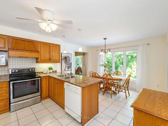 Additional image 10 of 2026 Waterbridge Dr