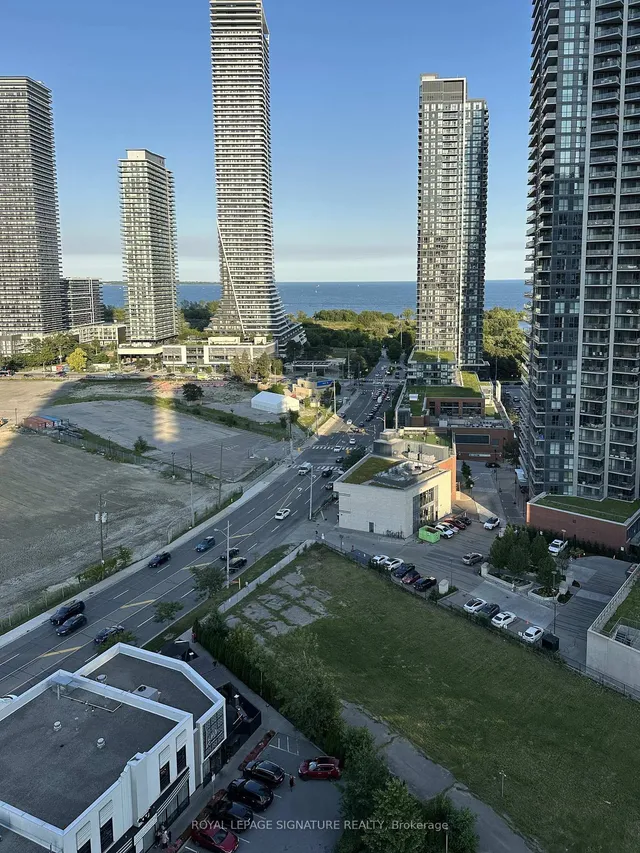 Additional image 41 of 90 Park Lawn Rd Unit 2005