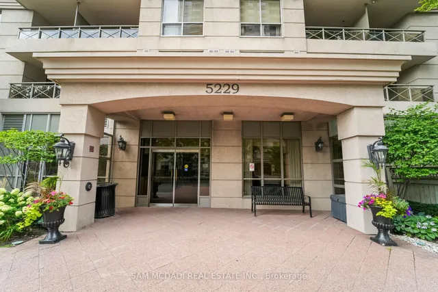 Additional image 3 of 5229 Dundas St Unit 2002