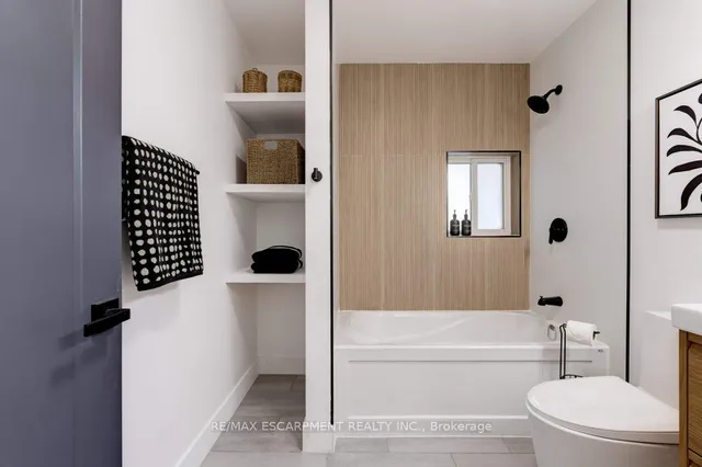 Additional image 16 of 8 Whitfield Ave