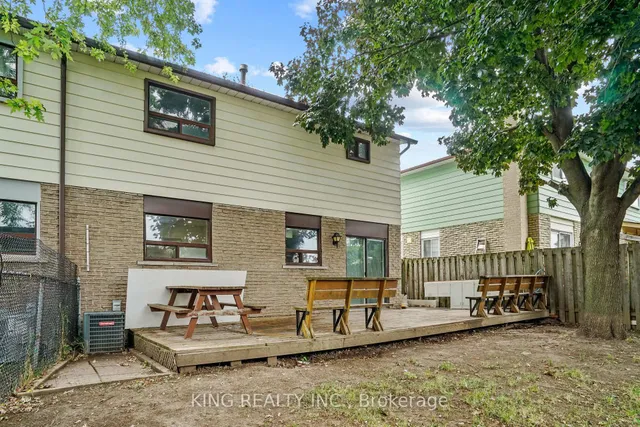 Additional image 15 of 16 Wimbledon Crt