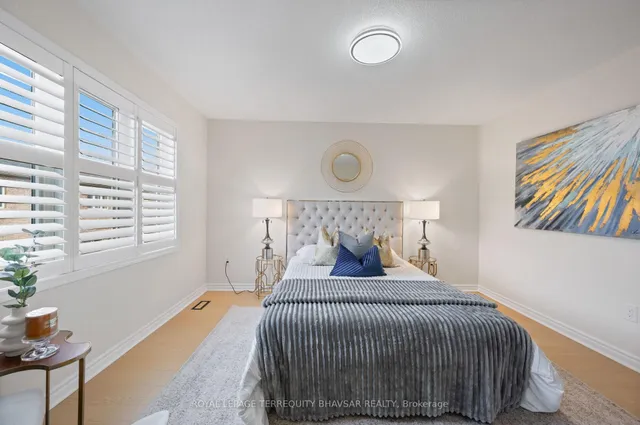 Additional image 33 of 98 Quillberry Clse