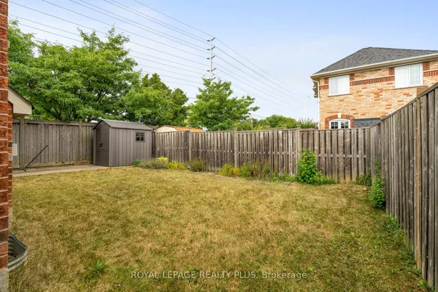 Additional image 45 of 1059 McClenahan Cres