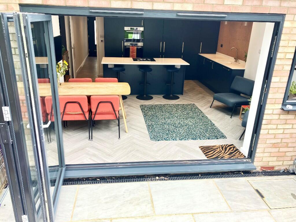 Additional image 5 of St. Johns Court, Beaumont Avenue, St. Albans, Hertfordshire, AL1 4TS