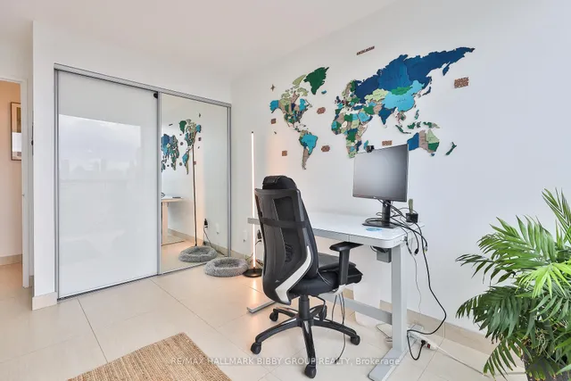 Additional image 27 of 230 King St Unit PH18