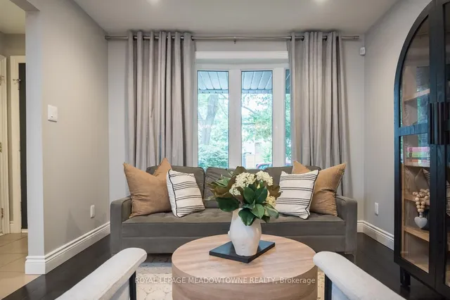 Additional image 8 of 613 Foster Crt