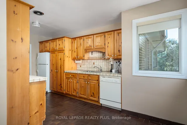 Additional image 17 of 1509 Kenneth Dr