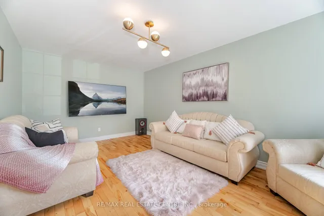 Additional image 8 of 20 Woodbury Crt