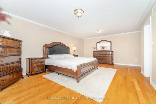 Additional image 27 of 41 Leparc Rd