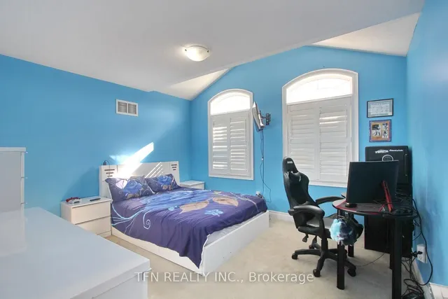 Additional image 36 of 1 Beacon Hill Dr