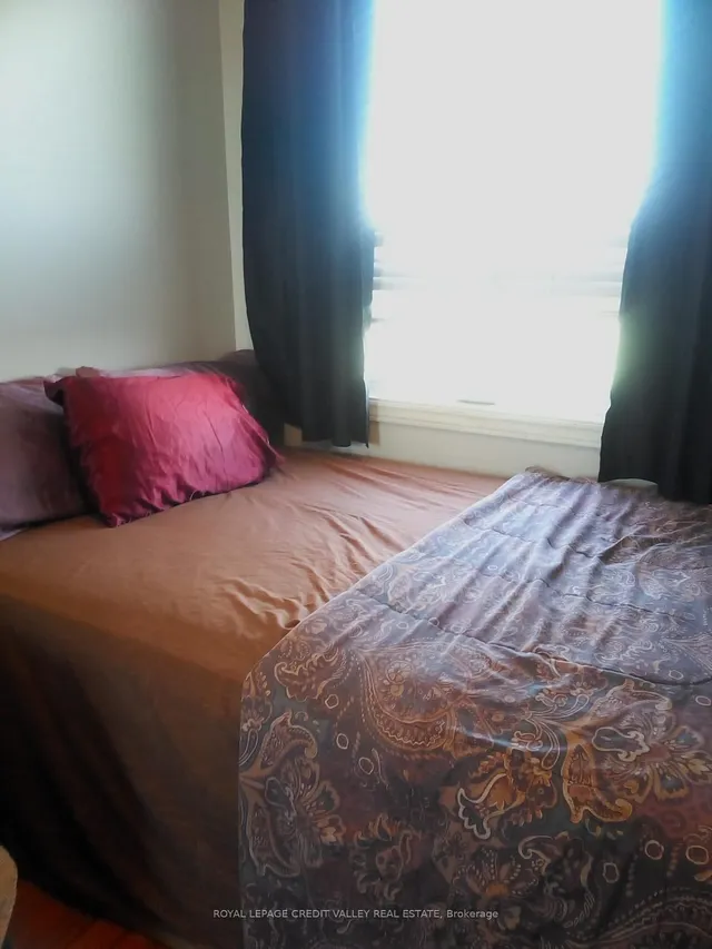 Additional image 18 of 7405 Goreway Dr Unit 517