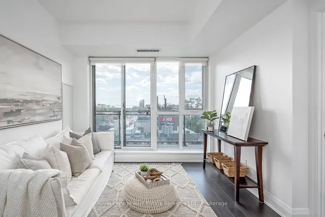 Additional image 8 of 16 McAdam Ave Unit 410