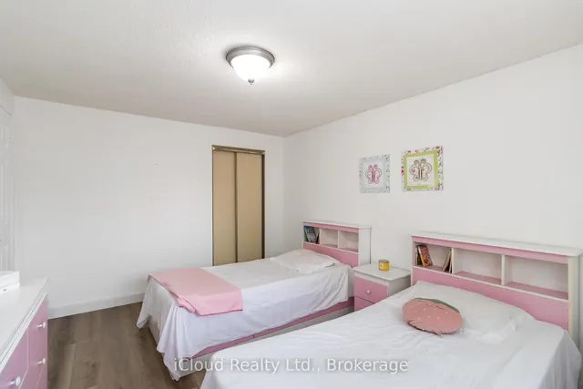 Additional image 29 of 3208 Renton Rd