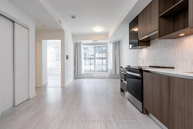 Additional image 10 of 405 Dundas St Unit 418