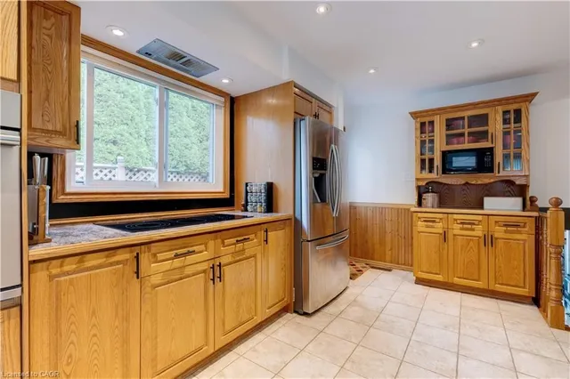 Additional image 10 of 3500 Rockwood Dr