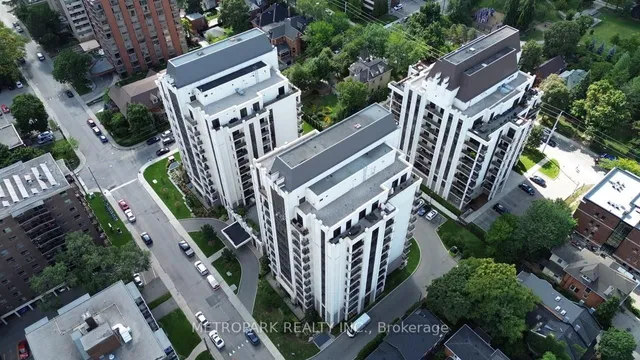 Additional image 35 of 85 Robinson St Unit 102