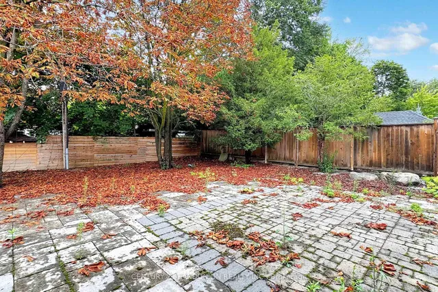 Additional image 44 of 46 Elmsthorpe Ave