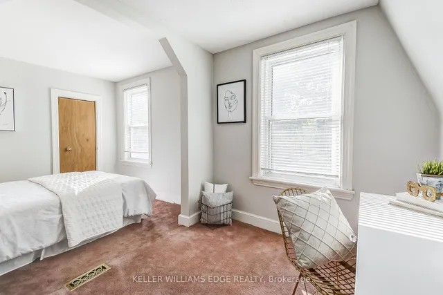 Additional image 20 of 79 Mountain Ave