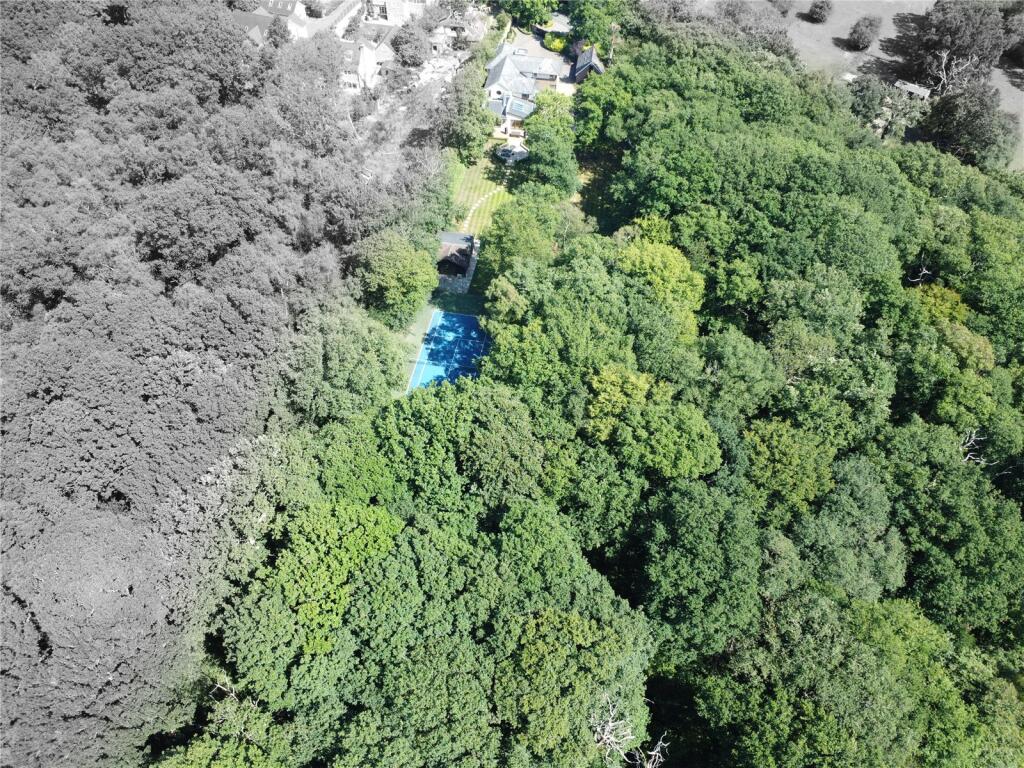 Additional image 37 of Park Street Lane, Park Street, St. Albans, Hertfordshire, AL2