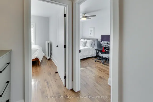 Additional image 22 of 143 Pinewood Ave