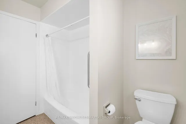 Additional image 29 of 49 Goldwin St