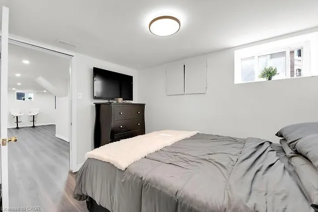 Additional image 29 of 515 Upper James St