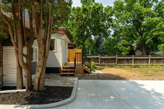 Additional image 28 of 493 Crosby Ave