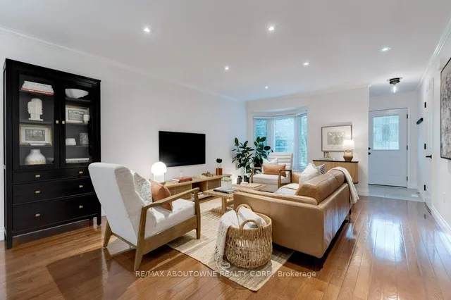 Additional image 4 of 814 Miriam Cres