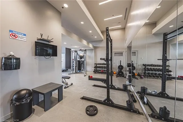 Additional image 34 of 2081 Fairview St Unit 2001