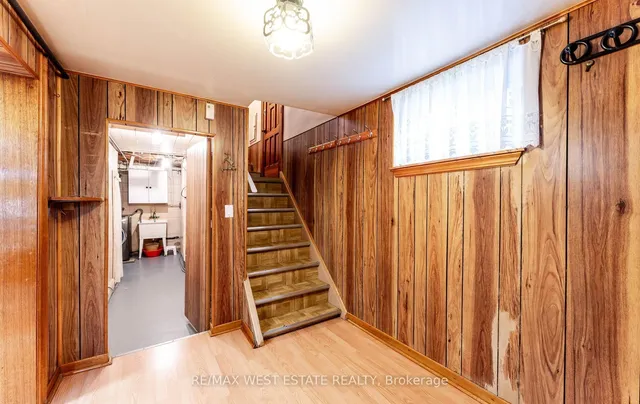 Additional image 28 of 1468 Wilson Ave