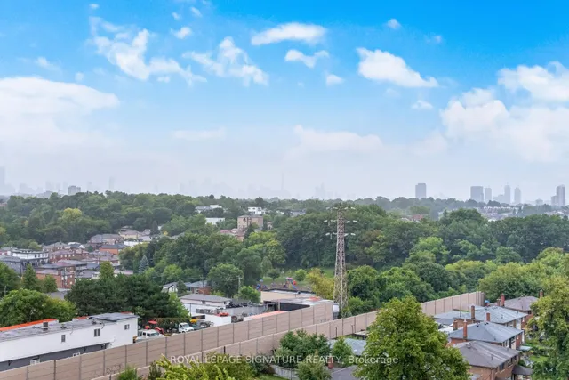 Additional image 34 of 541 Blackthorn Ave Unit 1110