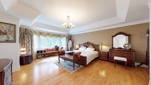 Additional image 28 of 122 Norton Ave