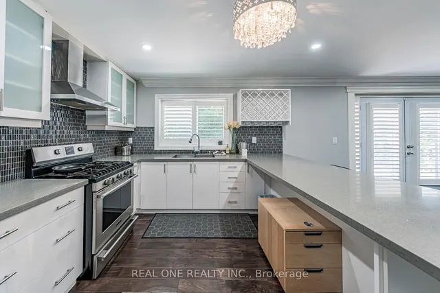 Additional image 40 of 1 Manorpark Crt