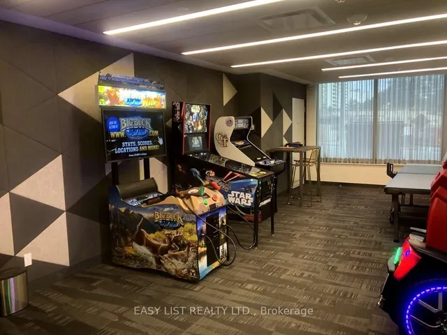 Additional image 18 of 52 Forest Manor Rd Unit 0207