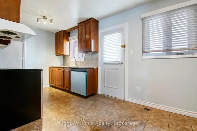 Additional image 13 of 63 Martindale Cres