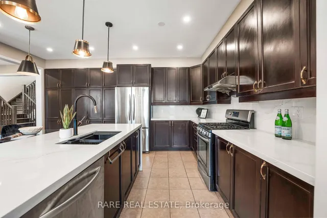 Additional image 11 of 953 Rigo Cross