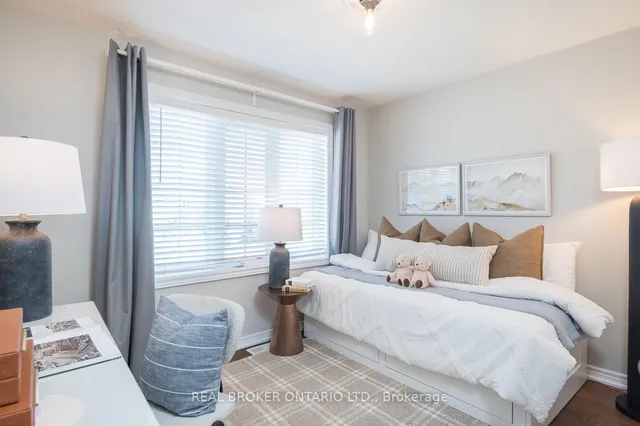 Additional image 20 of 90 Raymond Rd Unit 28