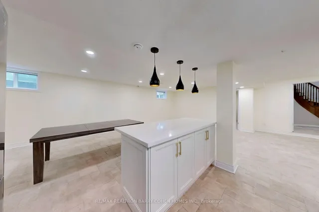 Additional image 41 of 12 Larkfield Dr