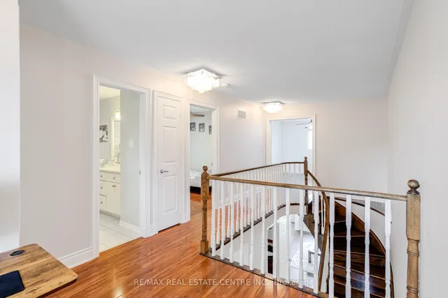 Additional image 20 of 18 Richwood Cres